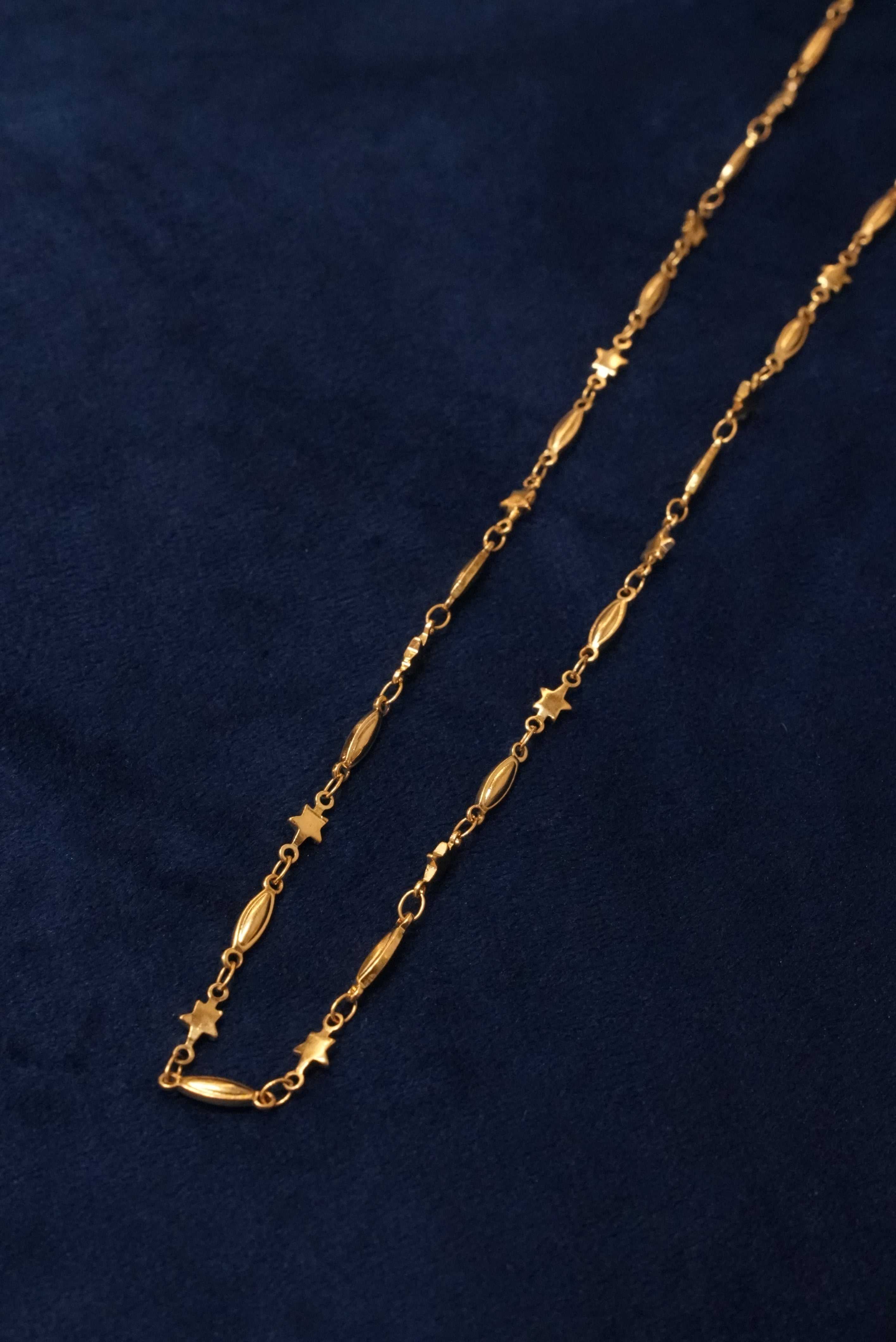 Royal Glow, Chains, Gold Patra demi-fine jewellery, SKU CH_L_9 image 2