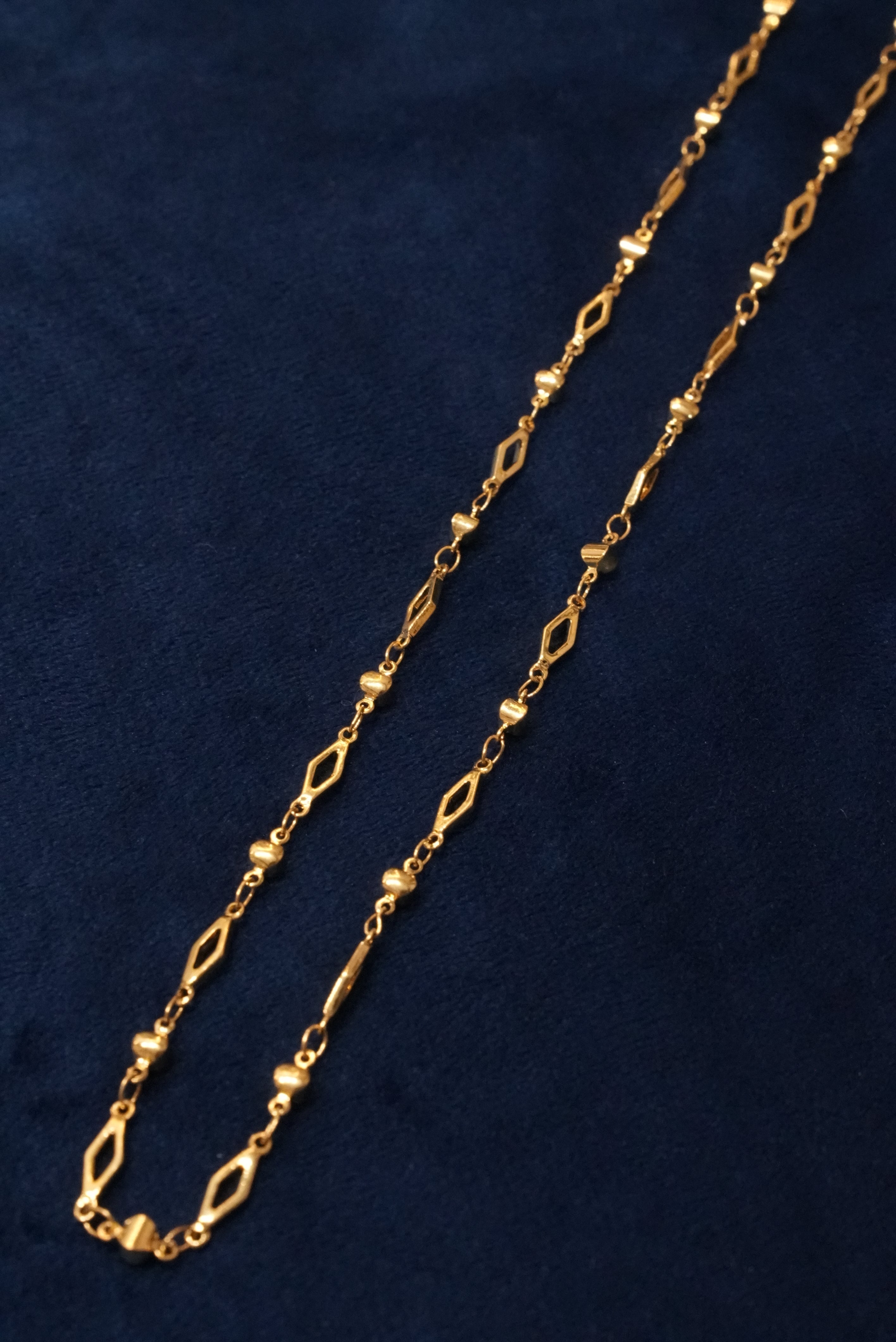 Classic Glow, Chains, Gold Patra demi-fine jewellery, SKU CH_L_19 image 2