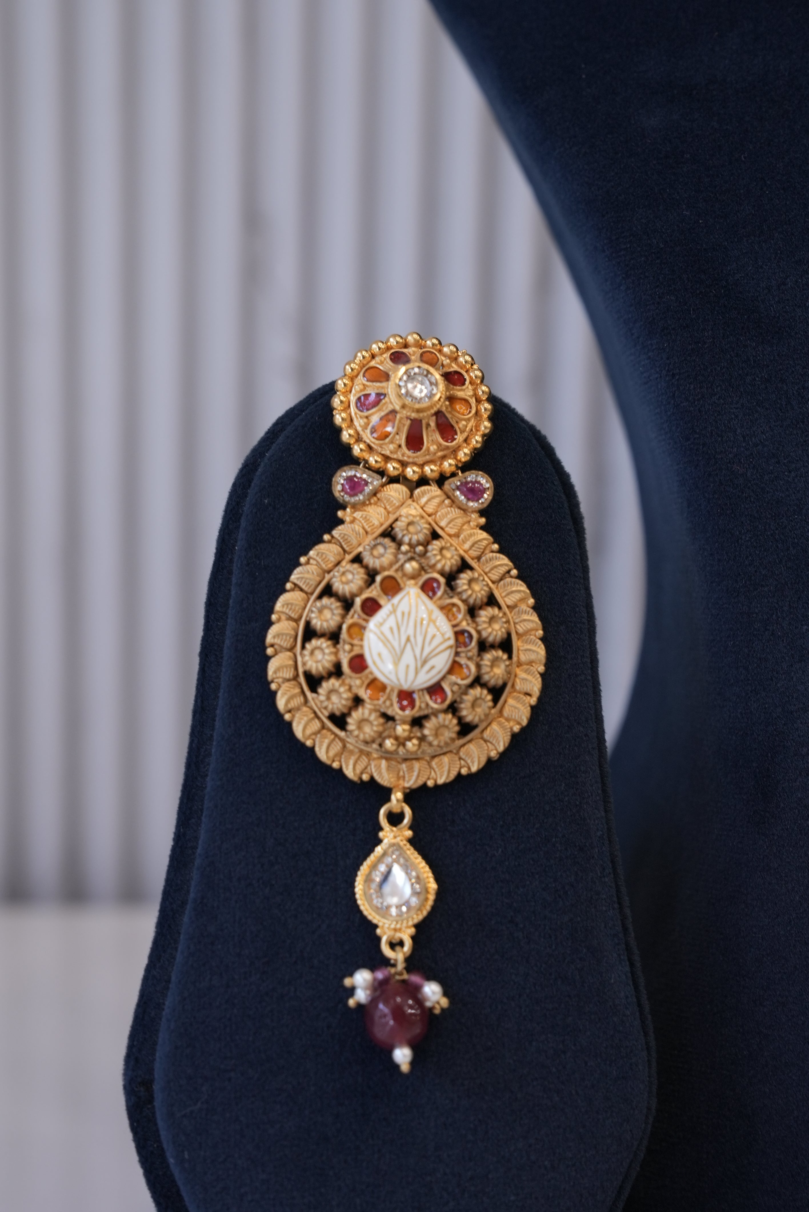 The Royal Vow, Necklace, Gold Patra demi-fine jewellery, SKU N_BS_1 image 2