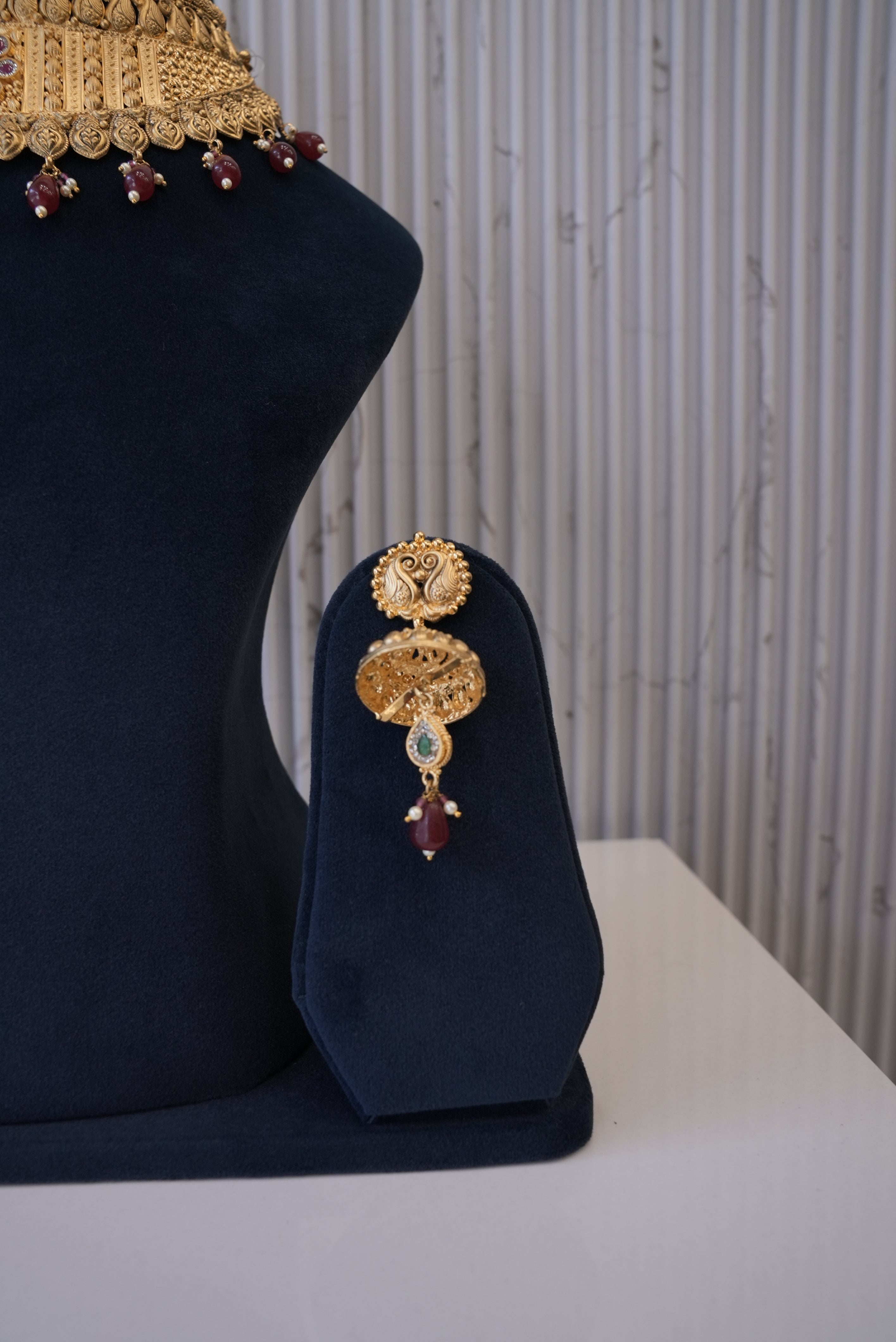 Velvet Aura, Necklace, Gold Patra demi-fine jewellery, SKU N_CH_1 image 2