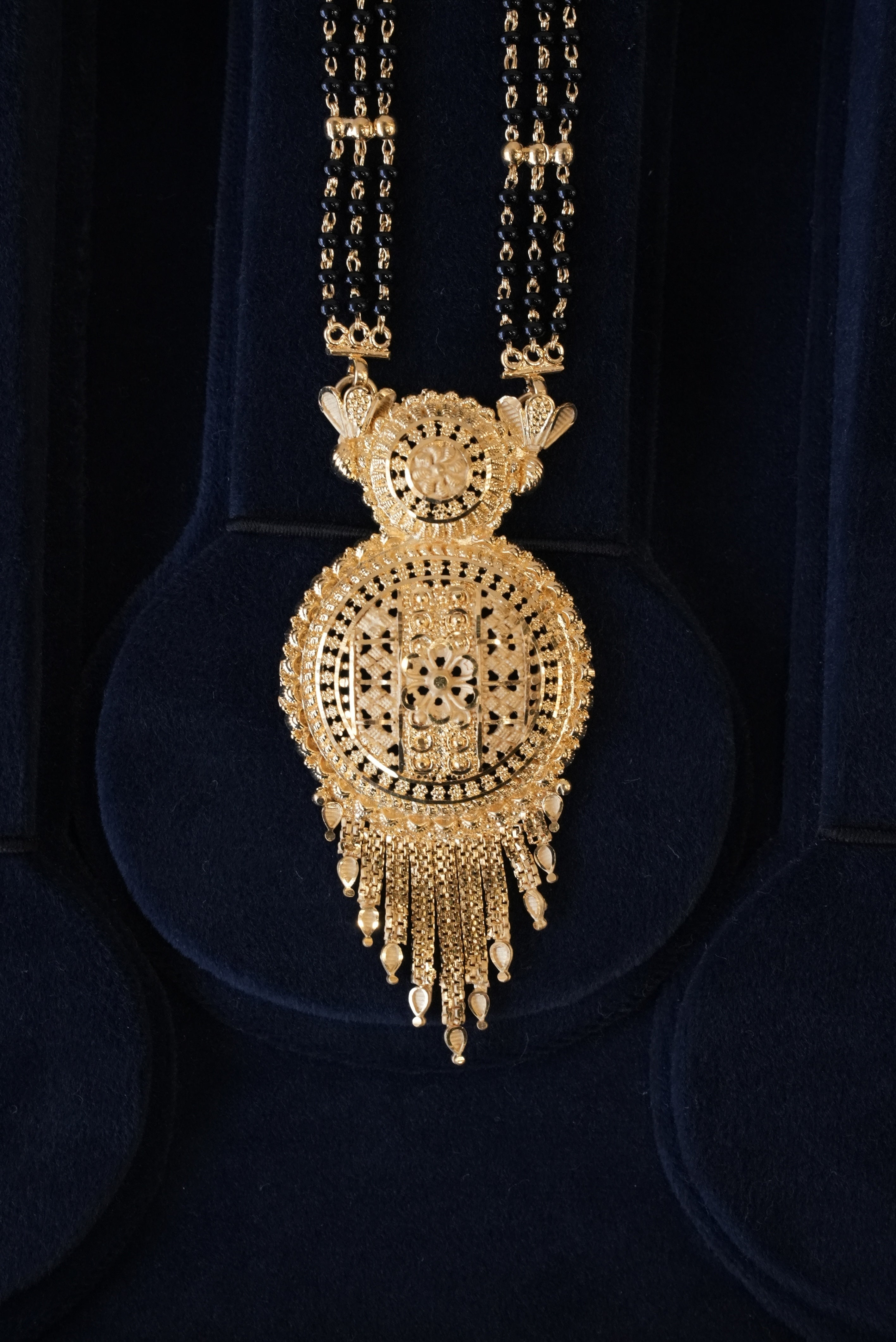 Anant Bandhan, Mangalsutra, Gold Patra demi-fine jewellery, SKU M_HT_1 image 0