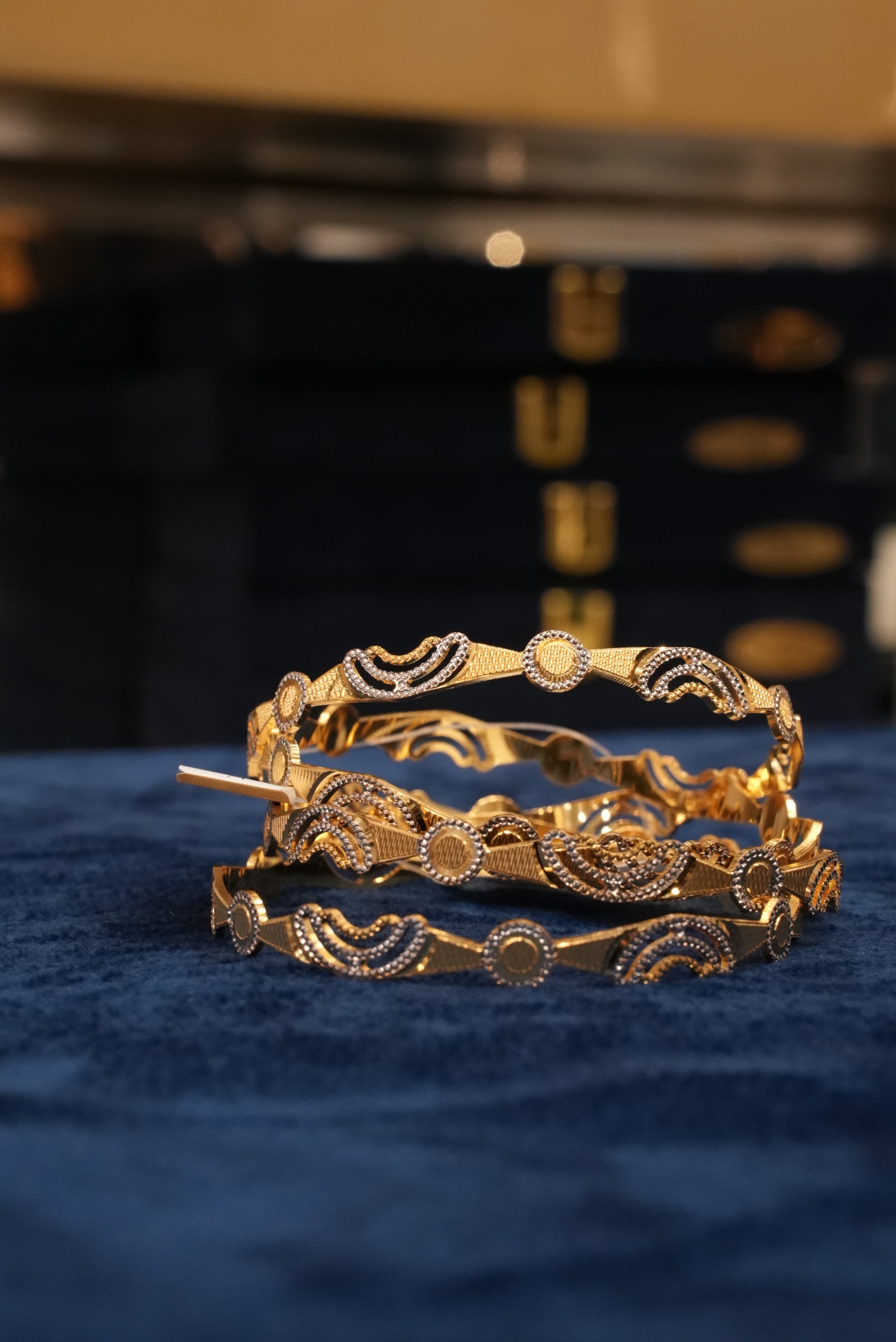Sobhit Vichar, Bangles & Kadas, Gold Patra demi-fine jewellery, Size 2.8, SKU BK_L_162 image 3