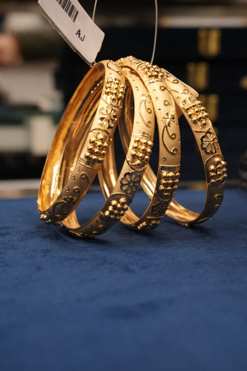 Chandan Boond, Bangles & Kadas, Gold Patra demi-fine jewellery, Size 2.6, SKU BK_L_131 image 0