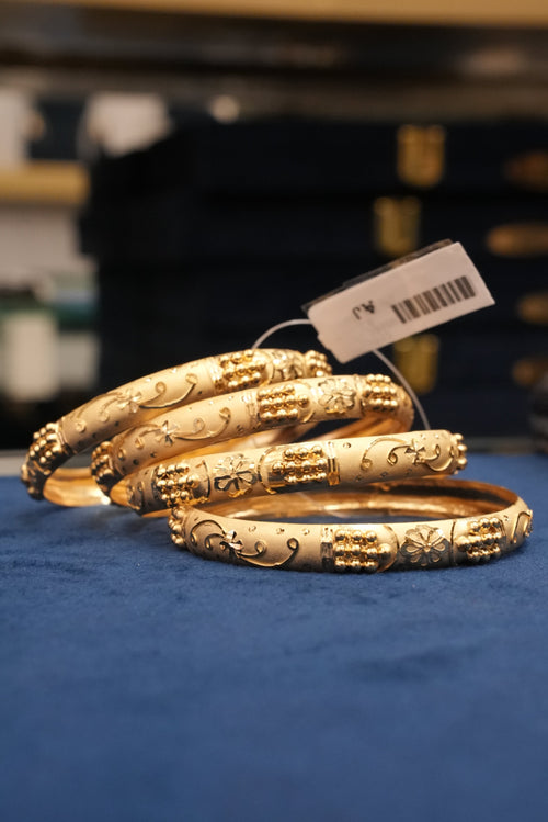 Chandan Boond, Bangles & Kadas, Gold Patra demi-fine jewellery, Size 2.6, SKU BK_L_131 image 1