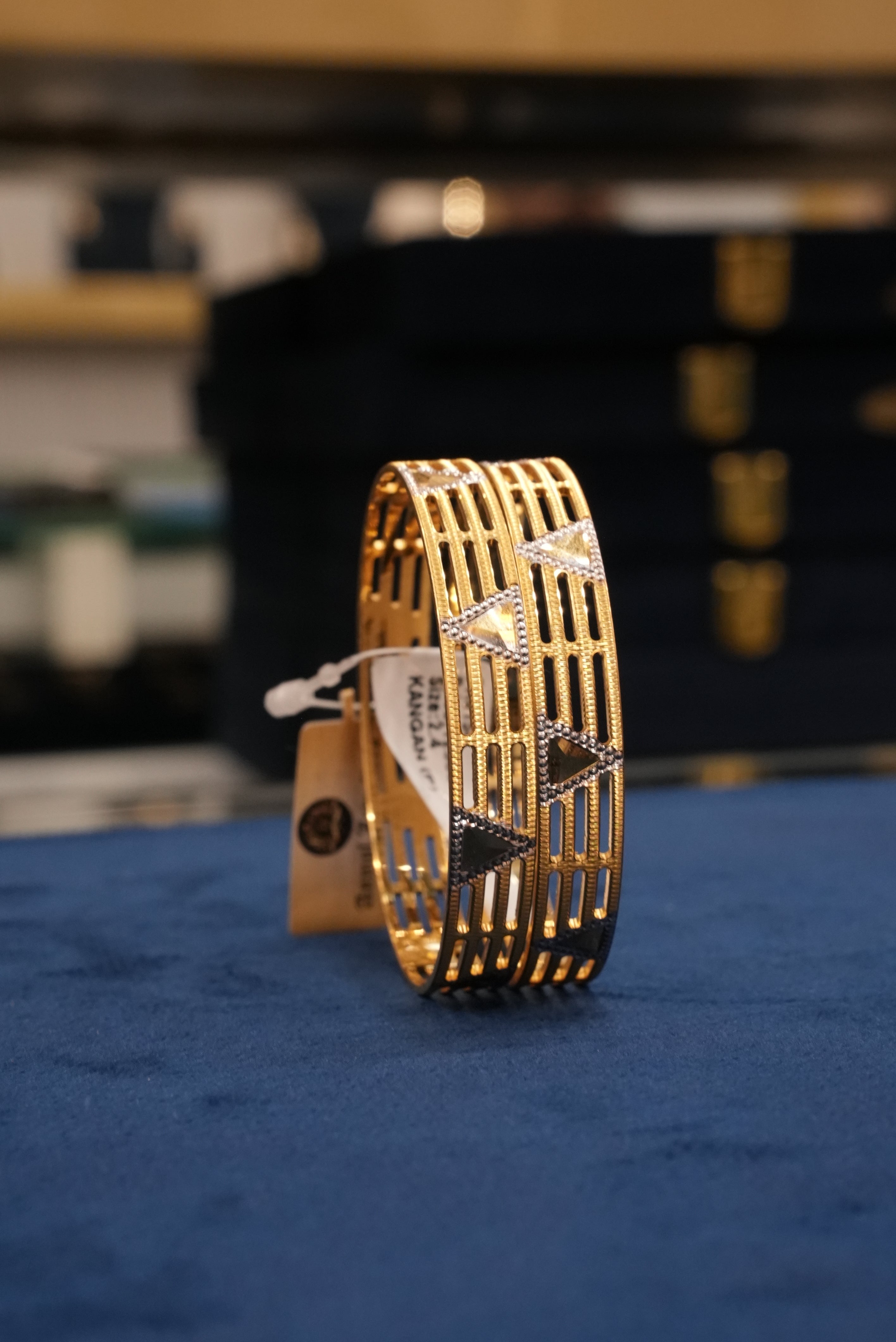 Shobhit Sajiv, Bangles & Kadas, Gold Patra demi-fine jewellery, Size 2.4, SKU BK_L_137 image 0