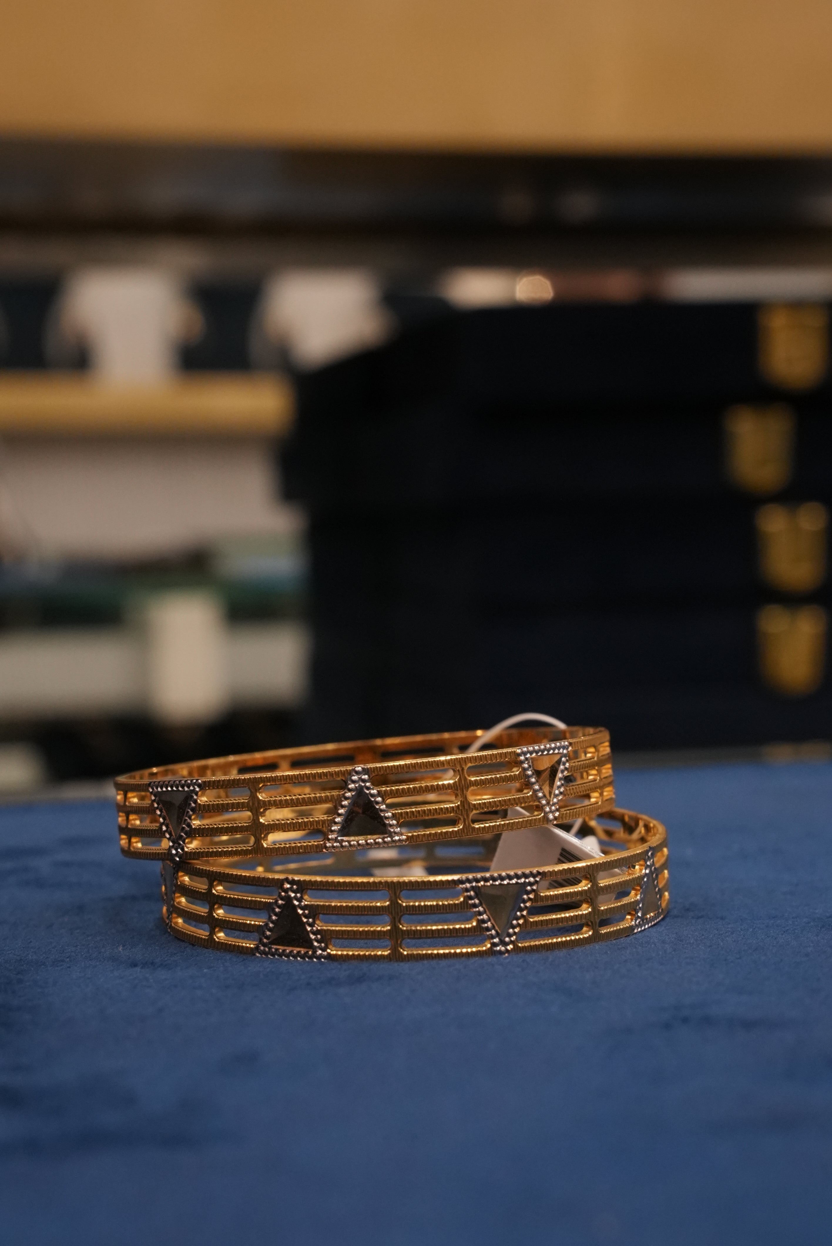 Shobhit Sajiv, Bangles & Kadas, Gold Patra demi-fine jewellery, Size 2.4, SKU BK_L_137 image 3