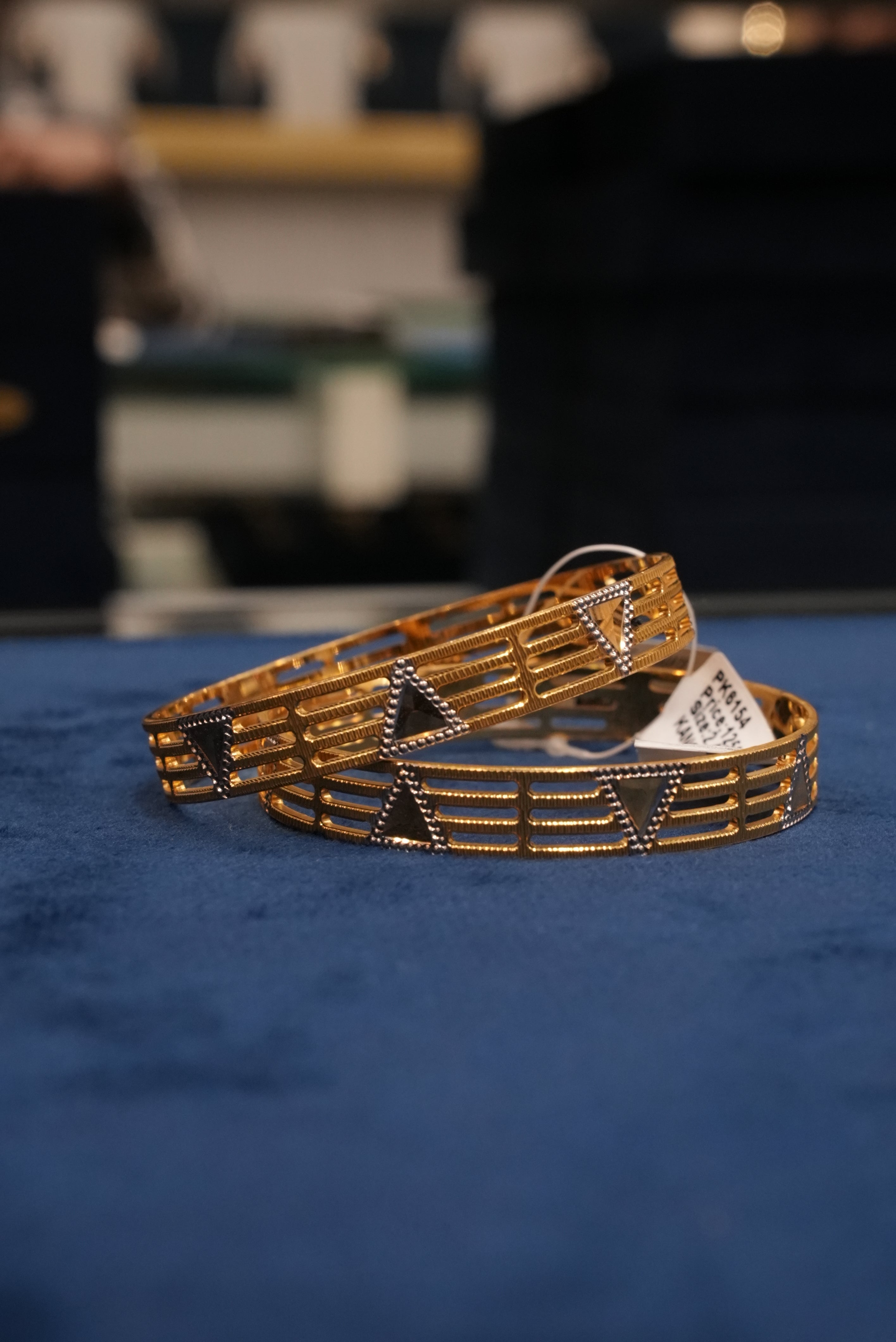Shobhit Sajiv, Bangles & Kadas, Gold Patra demi-fine jewellery, Size 2.4, SKU BK_L_137 image 4