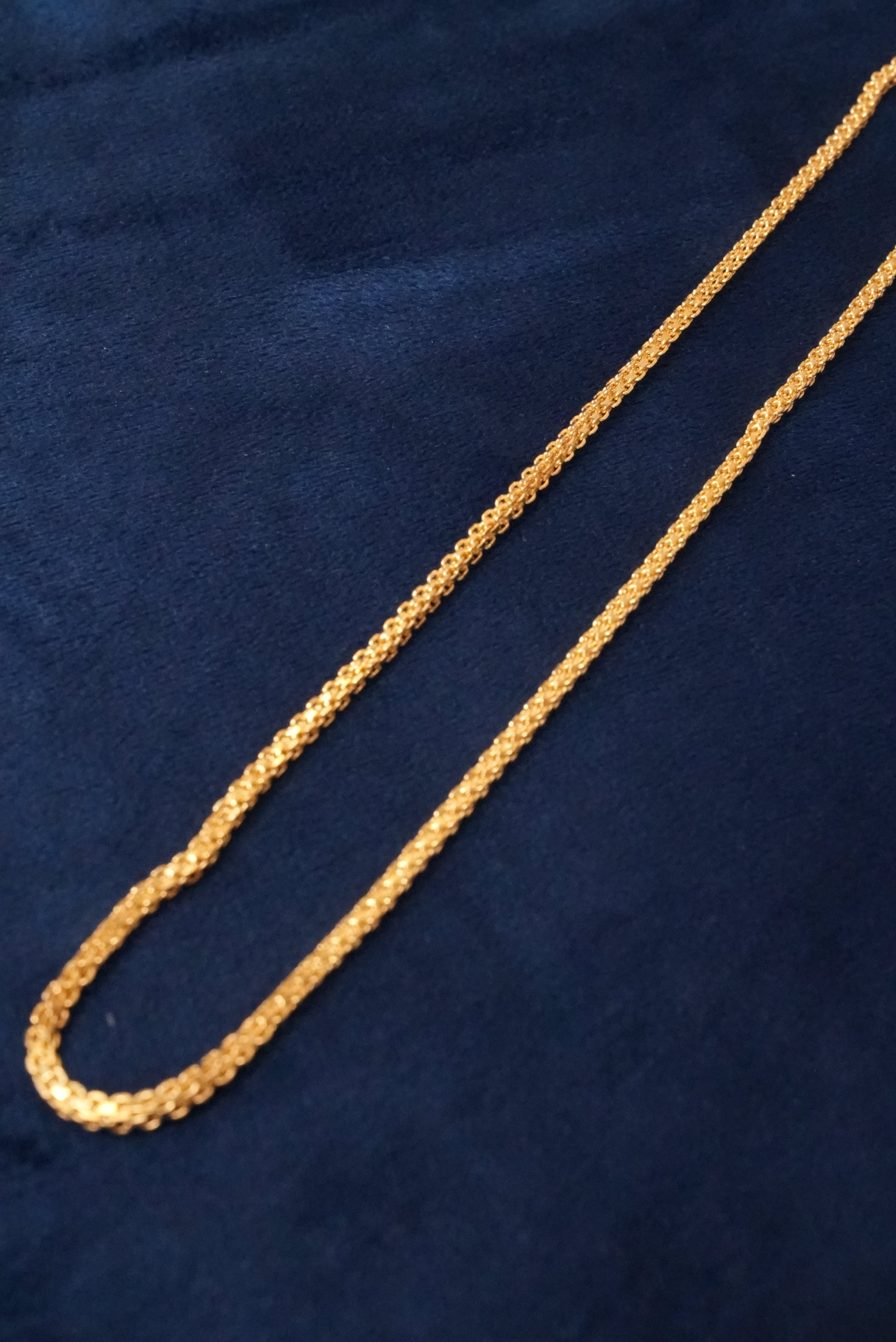 Classic Gloss, Chains, Gold Patra demi-fine jewellery, Size 22 inches, SKU CH_L_18 image 2