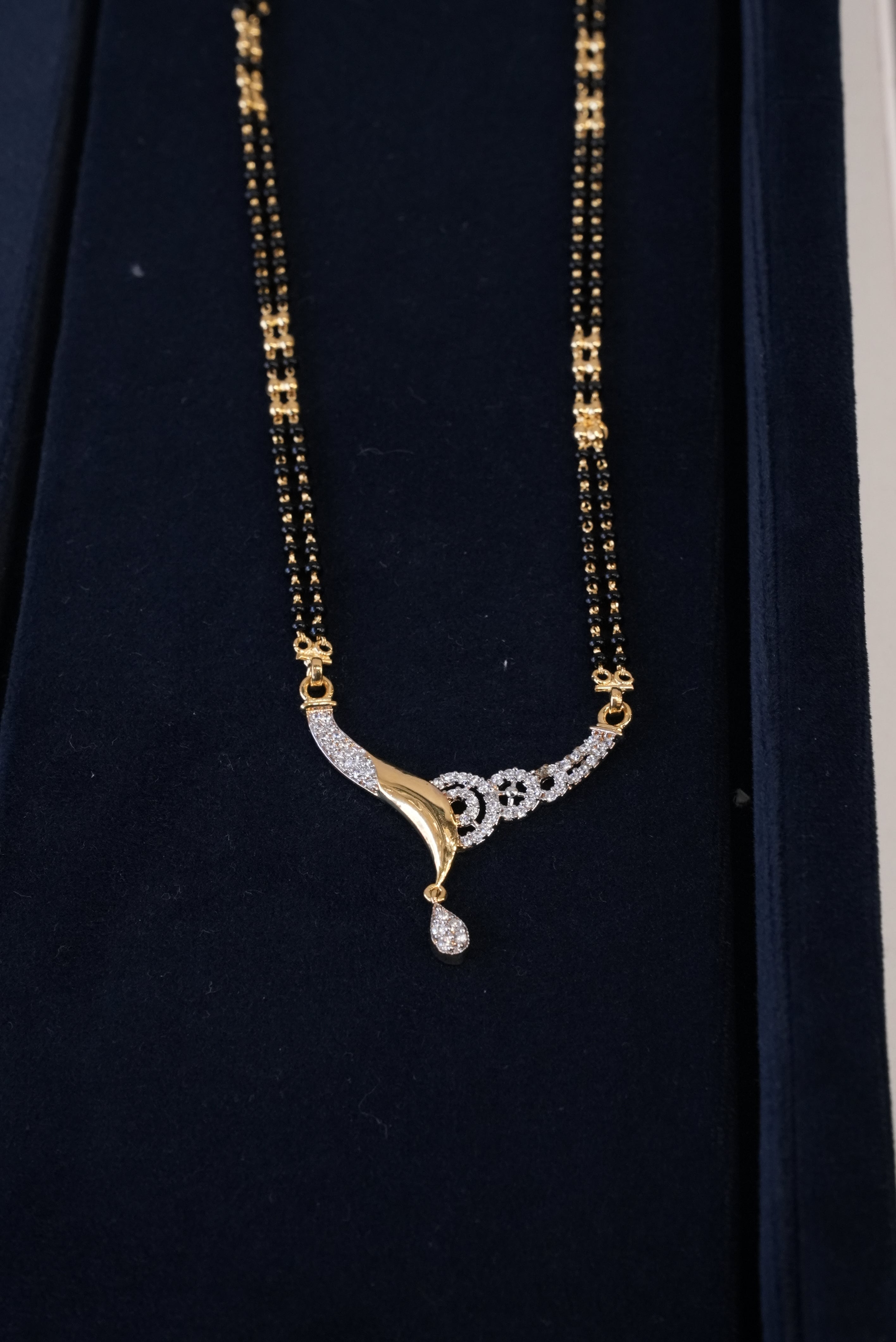 Amaira, Mangalsutra, Gold Patra demi-fine jewellery, SKU M_SD_4 image 0