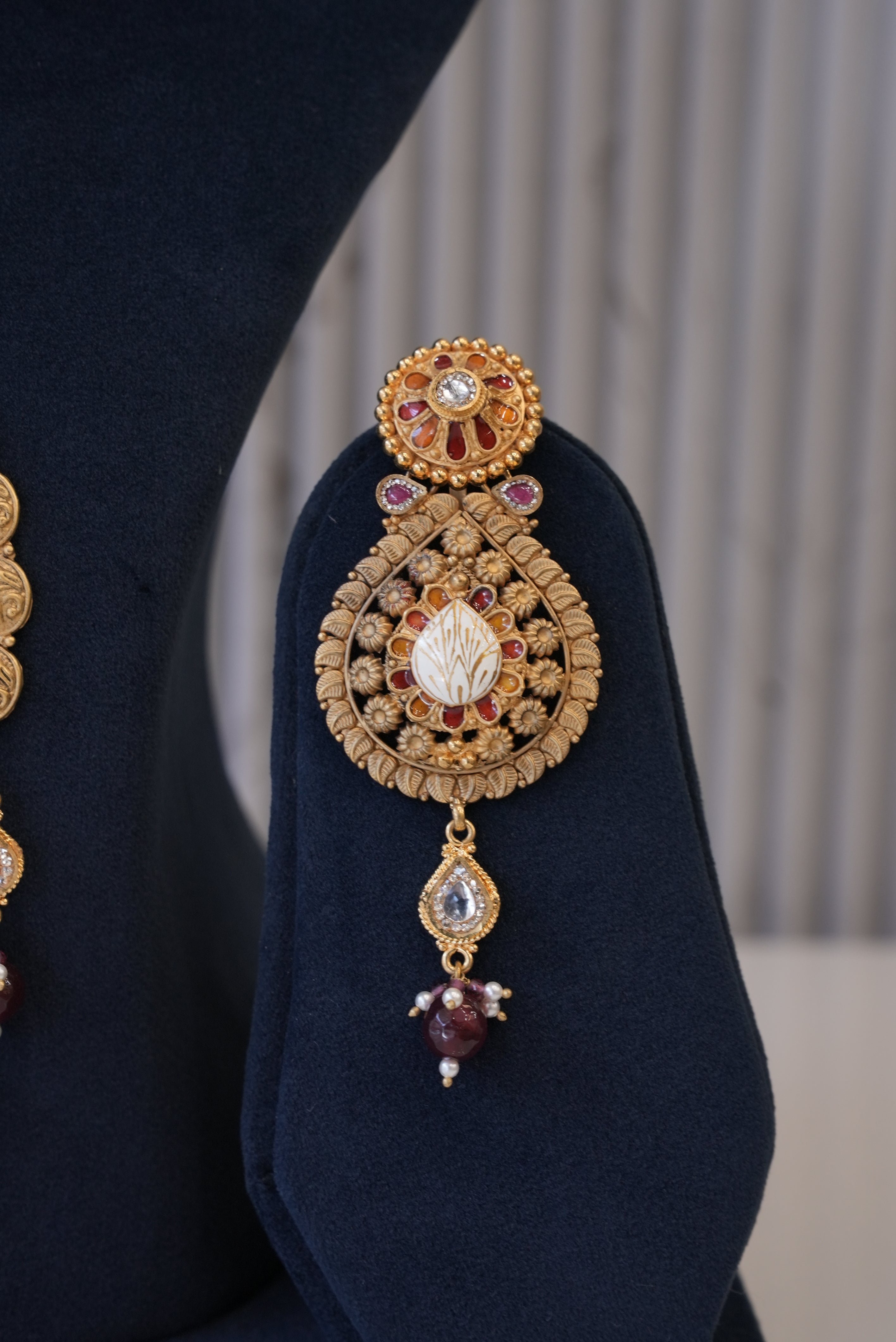 The Royal Vow, Necklace, Gold Patra demi-fine jewellery, SKU N_BS_1 image 3