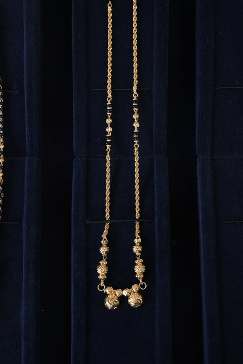 Charulata, Mangalsutra, Gold Patra demi-fine jewellery, SKU M_S_4 image 0
