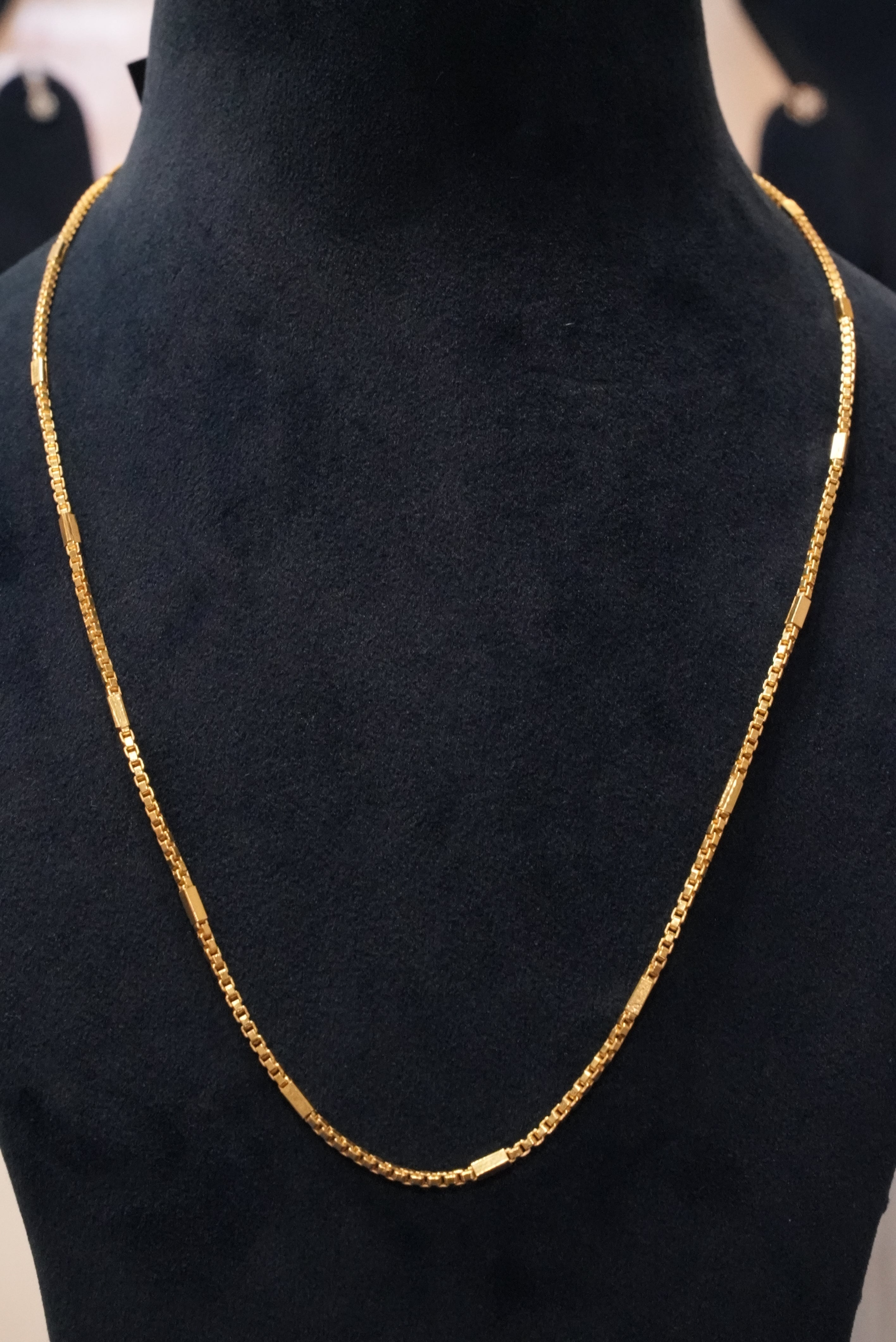 Queen Vibe, Chains, Gold Patra demi-fine jewellery, SKU CH_L_13 image 0