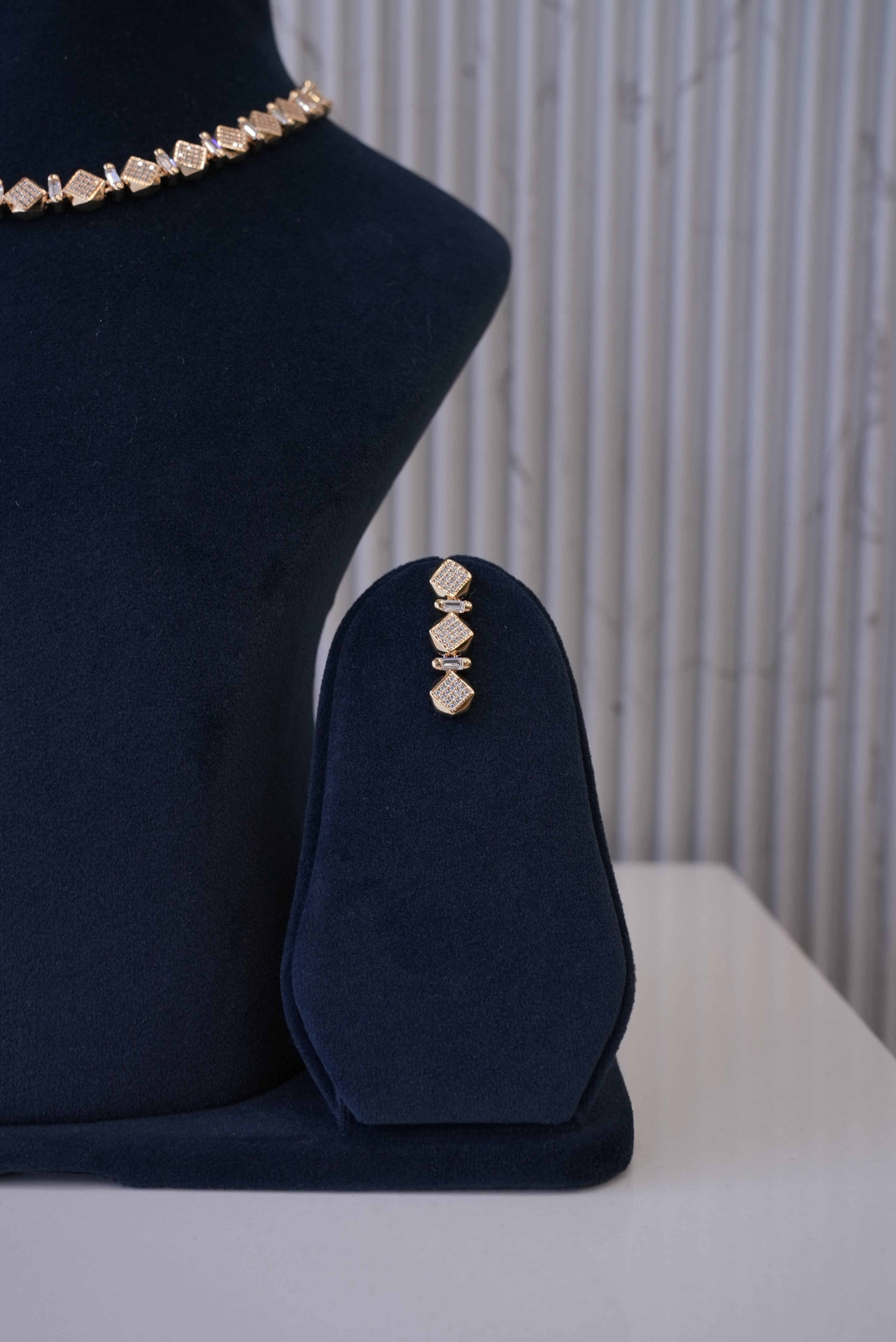 Urban Sparkle, Necklace, Gold Patra demi-fine jewellery, SKU N_D_1 image 3
