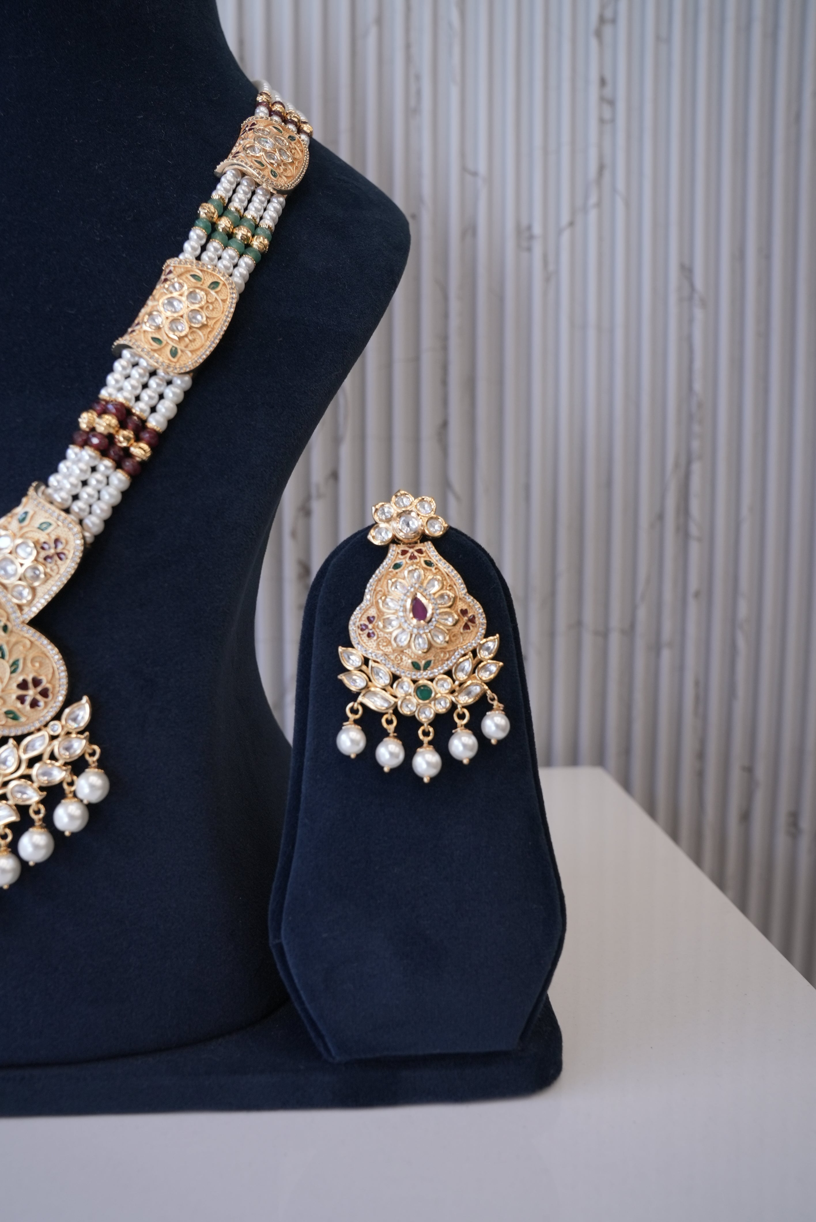 Meera‰۪s Dream, Necklace, Gold Patra demi-fine jewellery, SKU N_KS_1 image 3