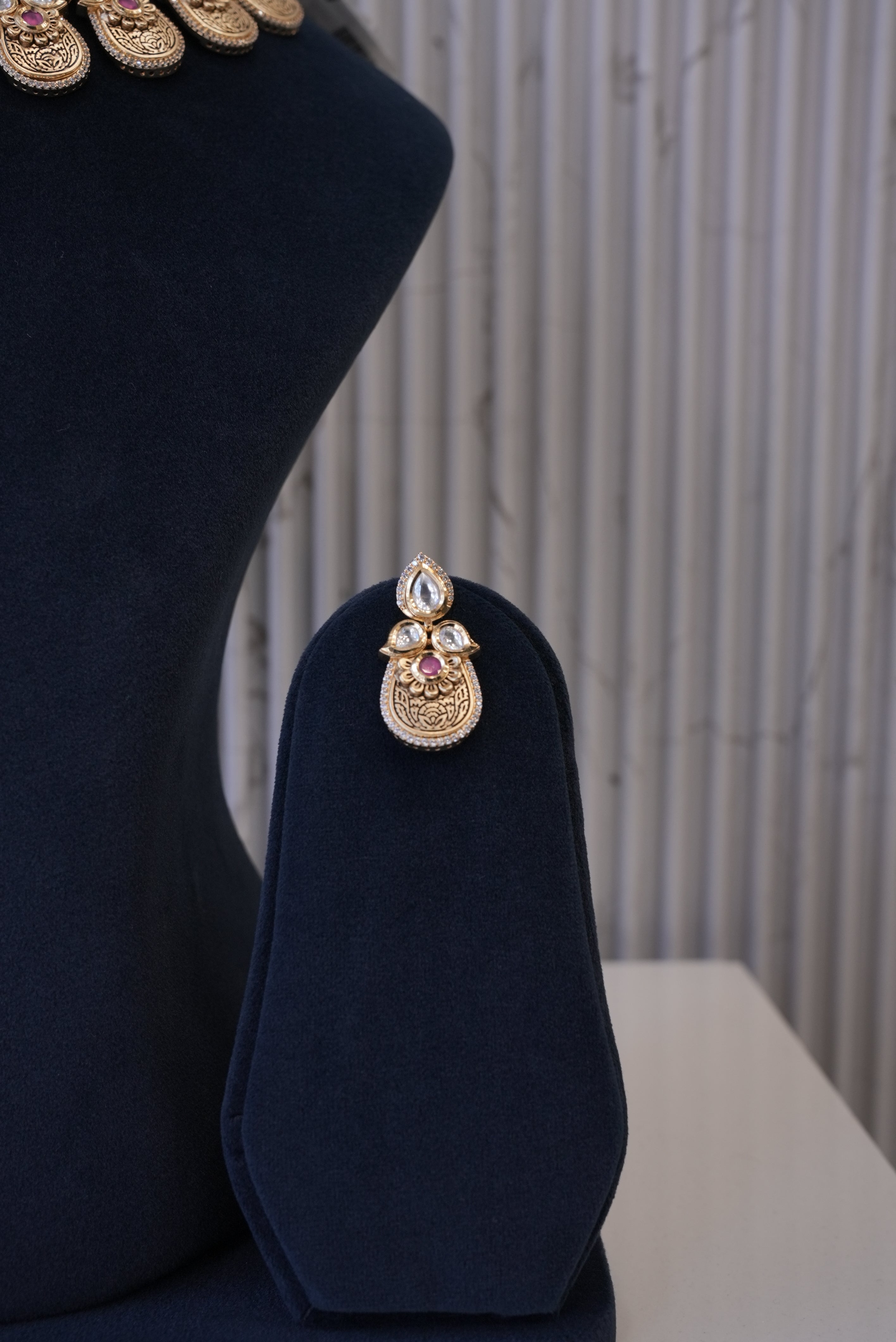 Golden Leher, Necklace, Gold Patra demi-fine jewellery, SKU N_KS_5 image 3