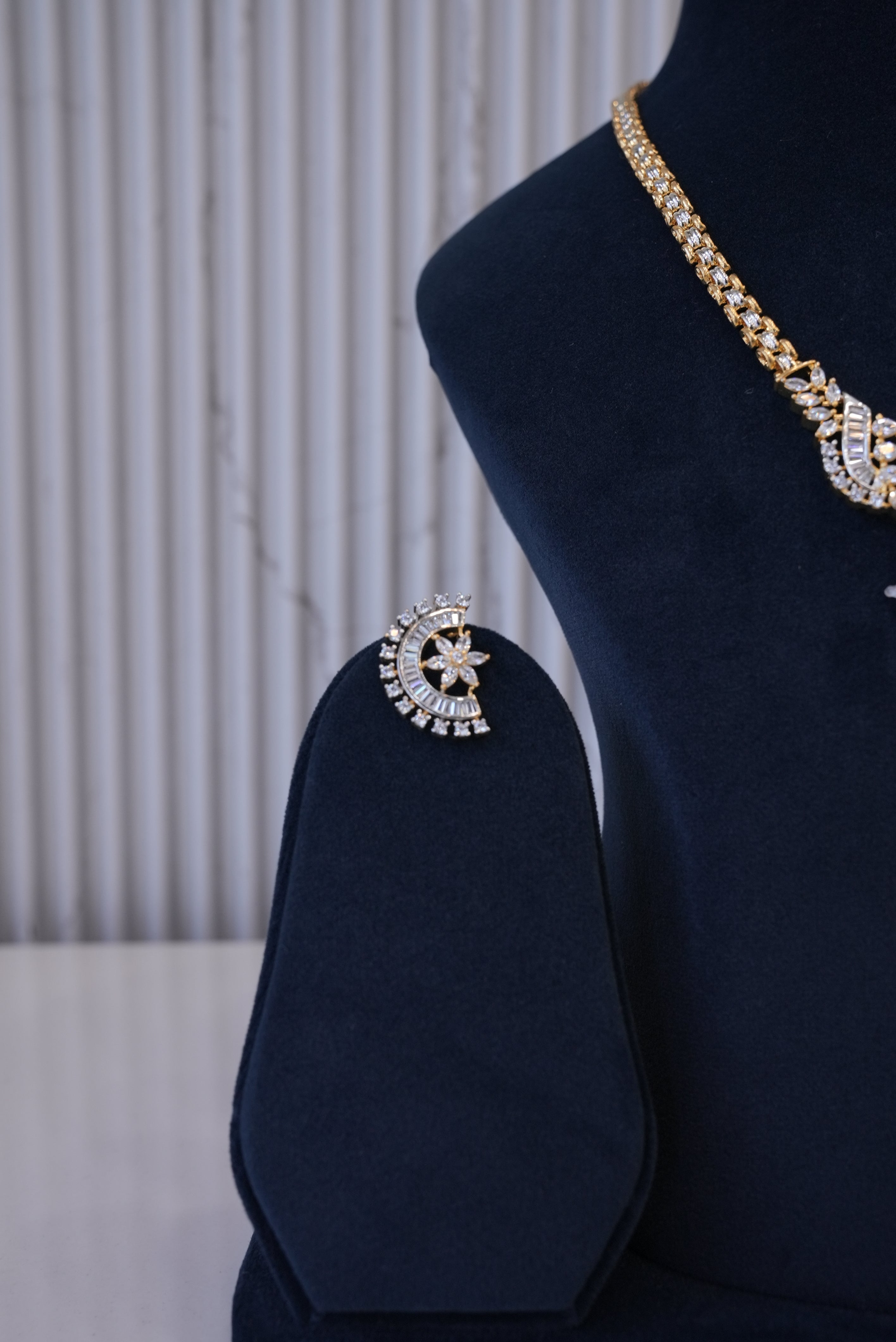 Infinite Shine, Necklace, Gold Patra demi-fine jewellery, SKU N_D_13 image 2